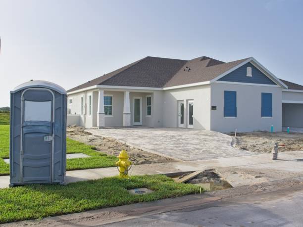 Best Portable toilet rental cost  in Universal City, TX